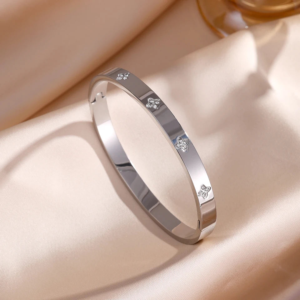 Amorexya Stainless Steel Bracelet Set for Women